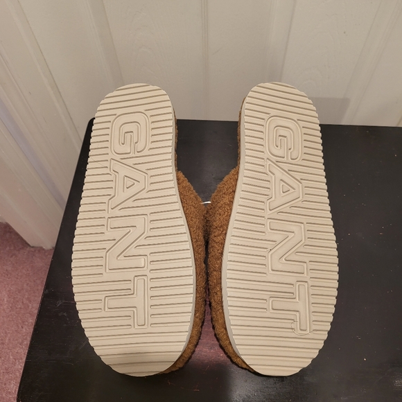 GANT Milton Plush Mule Slipper - Picture 8 of 8